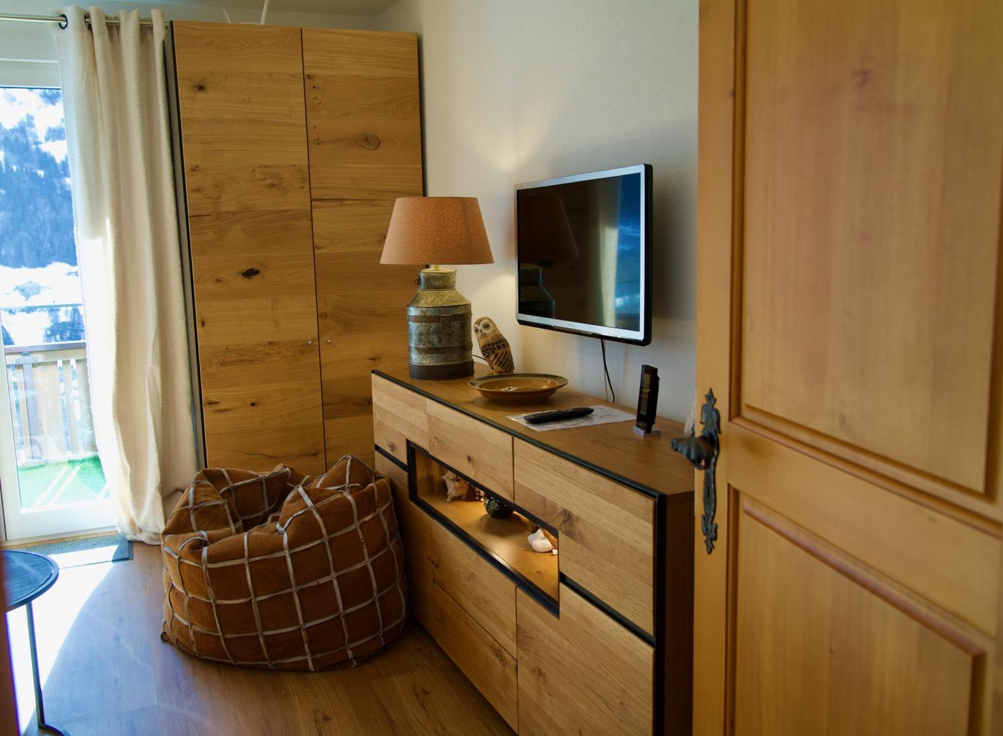 Zur Hoehe Apartmán *